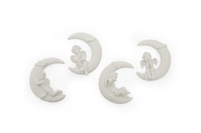 ANGEL LYING DOWN ON MOON 6.5CM /4 without back