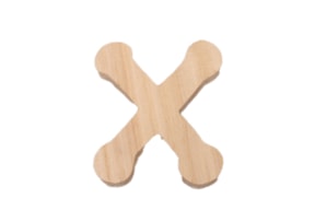 SET 10 LETTERS X 6.2X7X0.6CM POPLAR WOOD