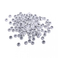 CONJ. LETRAS PLASTICO C/FURO D.9MM BRANCO 40grs RAYHER