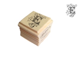 WOODEN ALPHABET STAMP LETTER E  2.7X.7CM A-03035