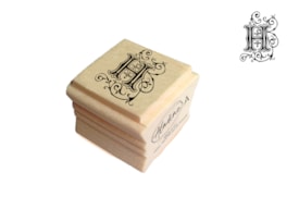 WOODEN ALPHABET STAMP LETTER H 2.7X.7CM  A-03038
