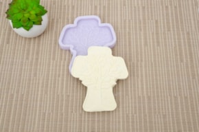 SILICONE MOLD TREE CROSS 9,5x11x1CM MLD175