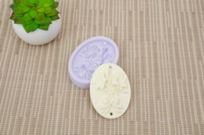 MOLDE SILICONE PLACA FLORES 7,3X5,2X1,3CM MLD182