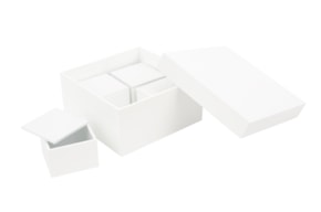 CAIXA RECORDAÇOES LACADA BRANCA 18X18X8.5CM C/4 CX 7X7X4.5CM